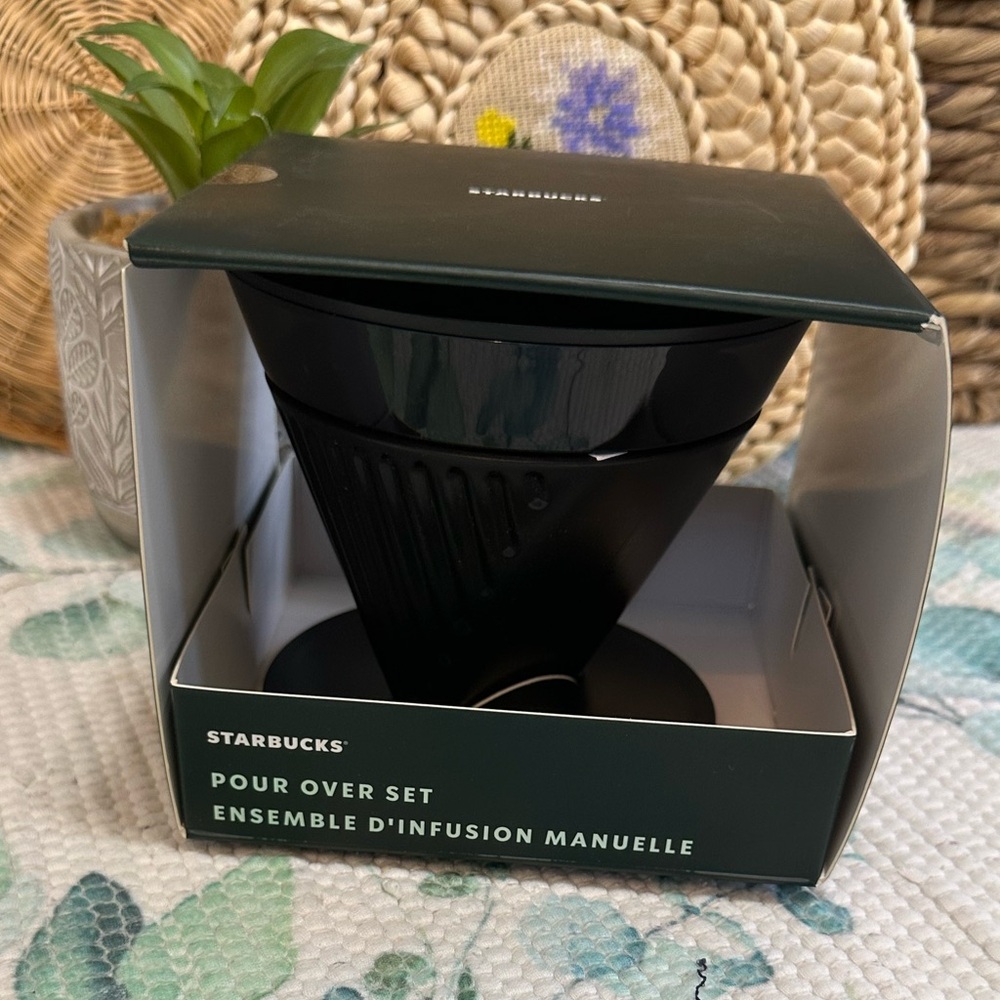 Starbucks Black Pour Over Set